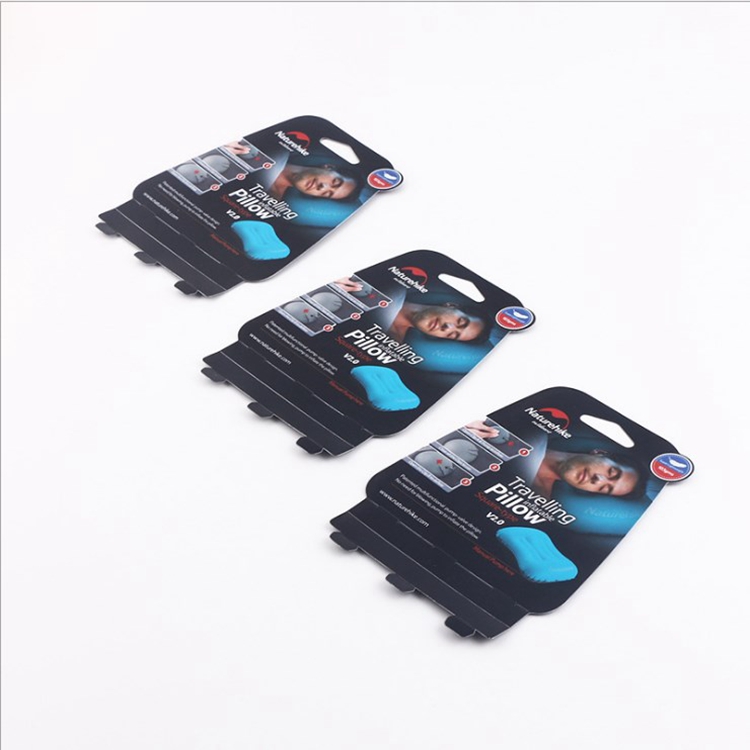 Manufacturer customized frosted PVC plastic tag PVC card sock tag customized plastic label