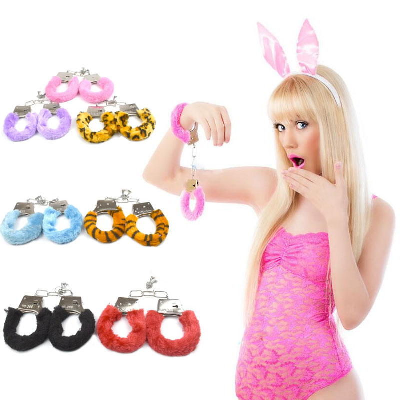 Stainless Steel Wrist Handcuff Sex Toy Plush hairy handcuffs BDSM Bondage Suit Japanese sex accessories