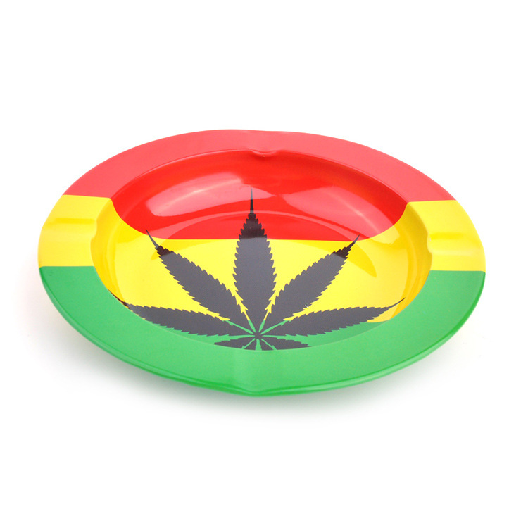 SHINY Smoke Shops Supplies Accept Custom Tin Ashtray Personalized Outdoor Metal Portable Custom Ashtray