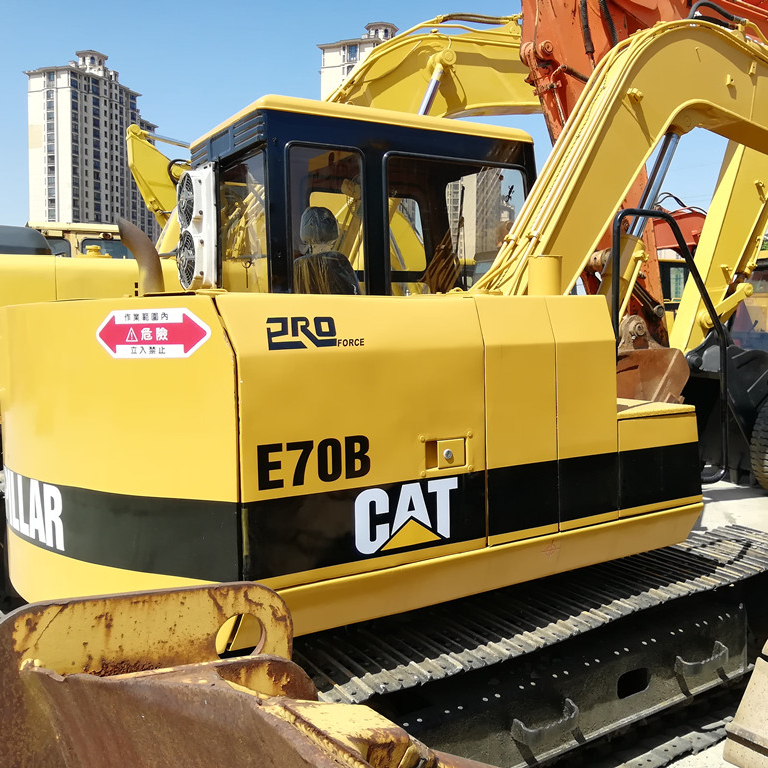 Подержанный оригинальный японский экскаватор cat E70B