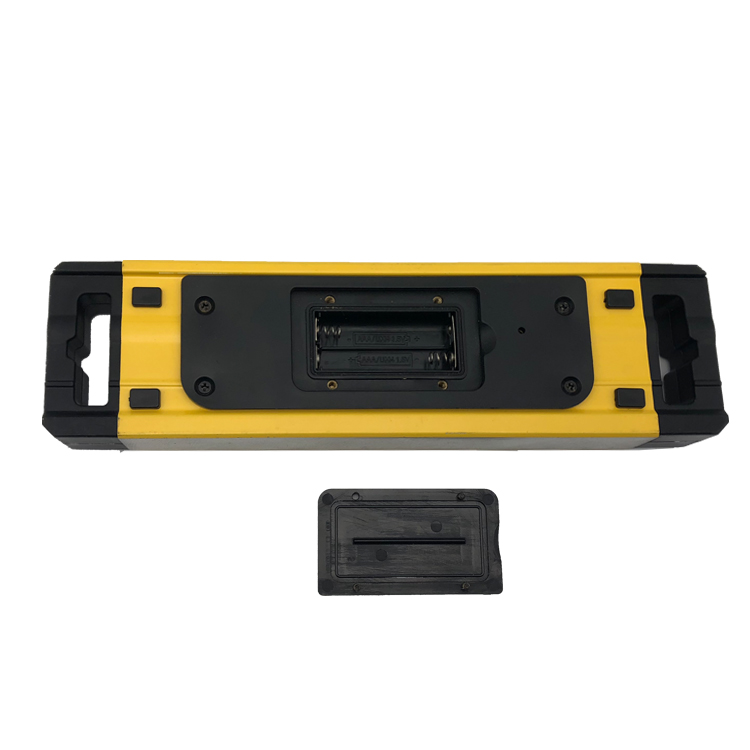 High quality Horizontal measurement range 0-360 0  4x 900  professional digital spirit level