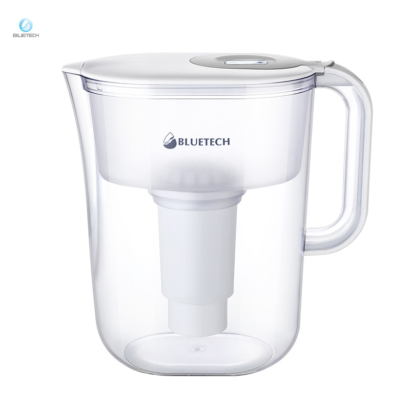 BPA free 10 cup water filter with activated carbon filter replacement cartridge