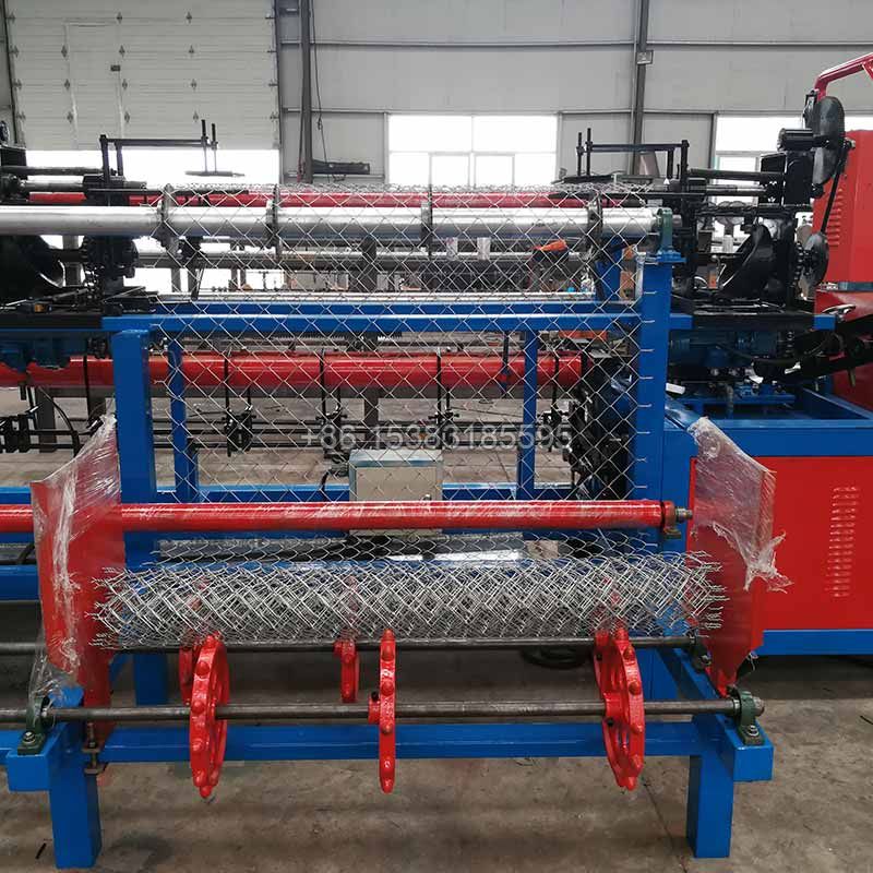 fully automatic PVC coated wire chain link fence machine for sale