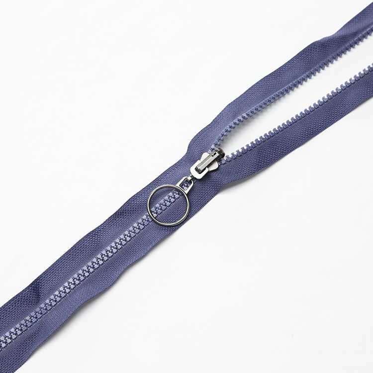 Wholesale 3# 5# Size Custom Plastic Zipper for Garment Manufacturing Bags
