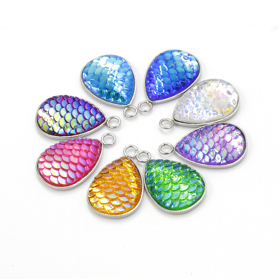 Wholesale 13*18mm Alloy water-drop Resin Mermaid Scale Charms For Necklace Earrings Jewelry Making