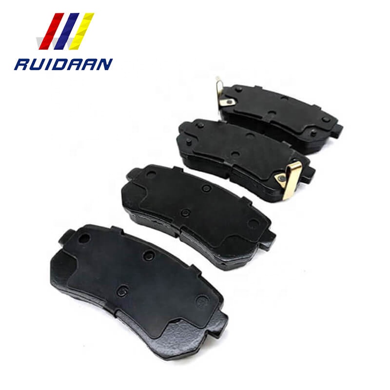 Great Low Dust Auto Disc Ceramic Brake Pad Set for D800 brake pads