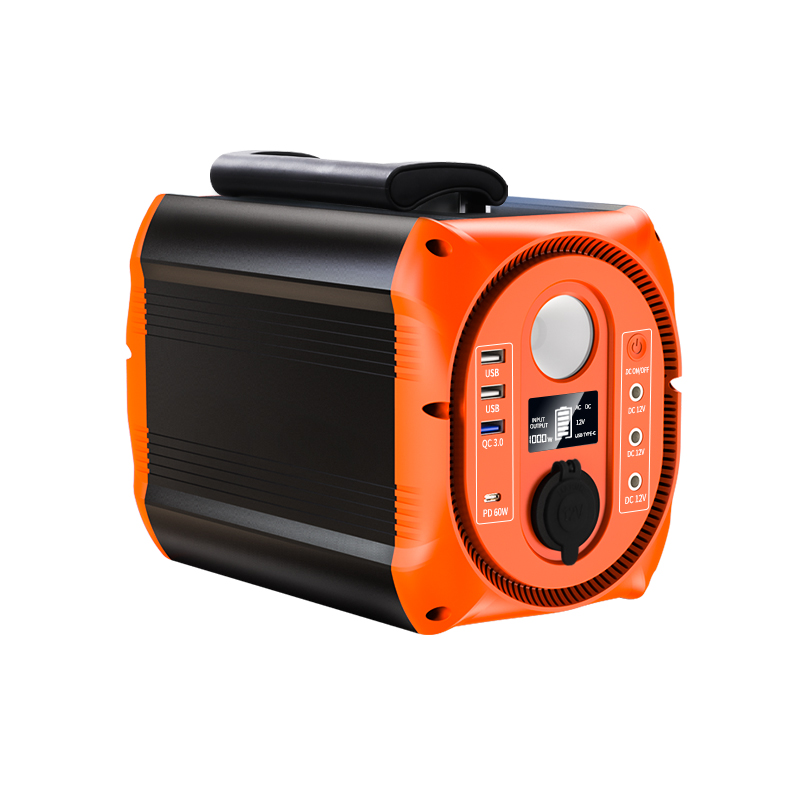 Must-have multi-functions for outdoor mountaineering expeditions voltage output solar system