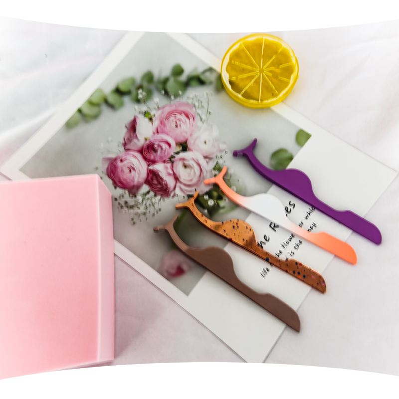 custom eyelash tweezers with pouch and twinkle blue eyelash tweezer