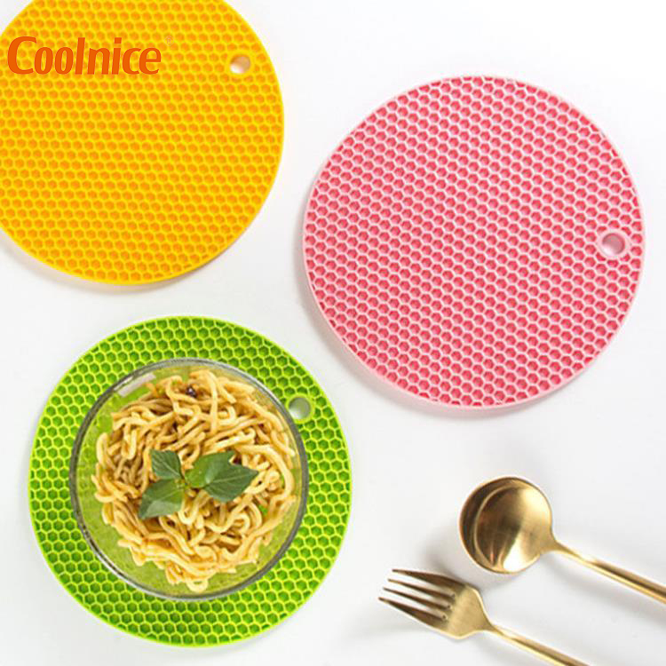 Silicone Original Microwave Mat Food Grade Safe, Heat Resistant Pot Holder