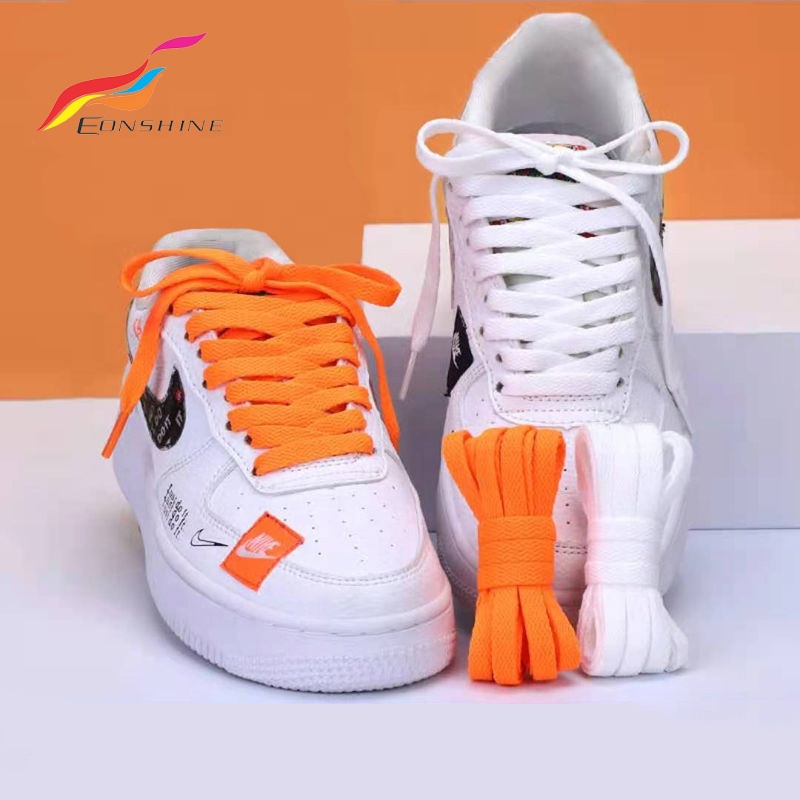 Шнурки Yeezy плоские бежевые/белые для кроссовок AirForce 1, 0,8 см