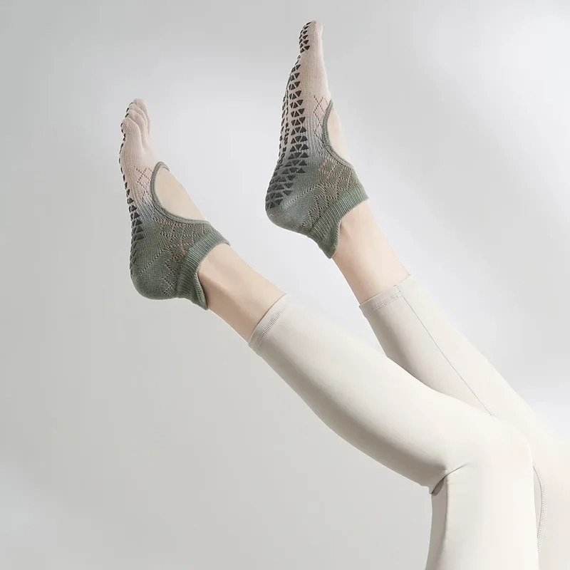 Supplier Super Quality Custom Logo Breathable Non-slip Grips Women Low Cut Five Finger Pilates Yoga Socks