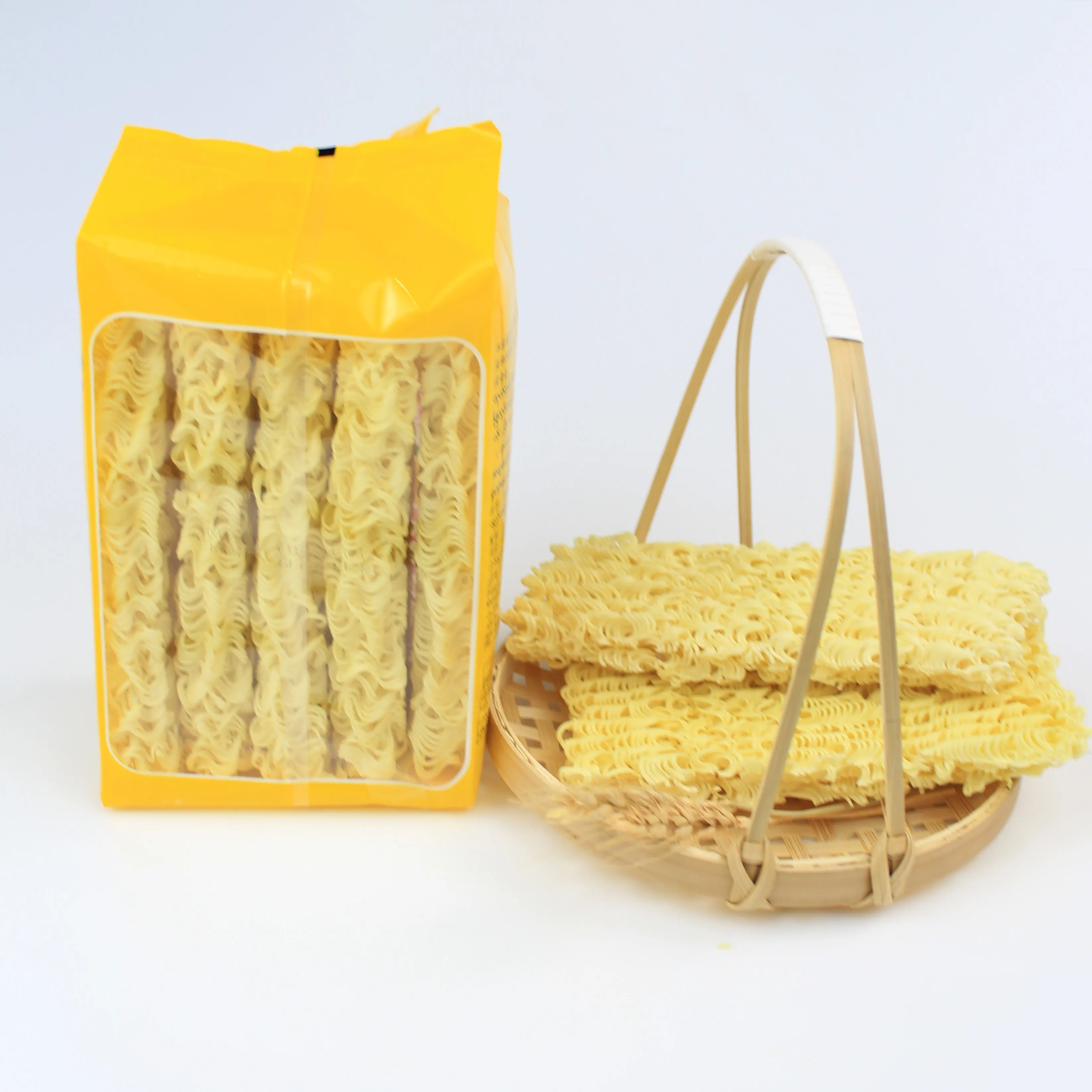 Free Sample Bulk Wholesale Healthy Chinese Yellow Dry Egg Noodle Factories Price Ramen Noodles