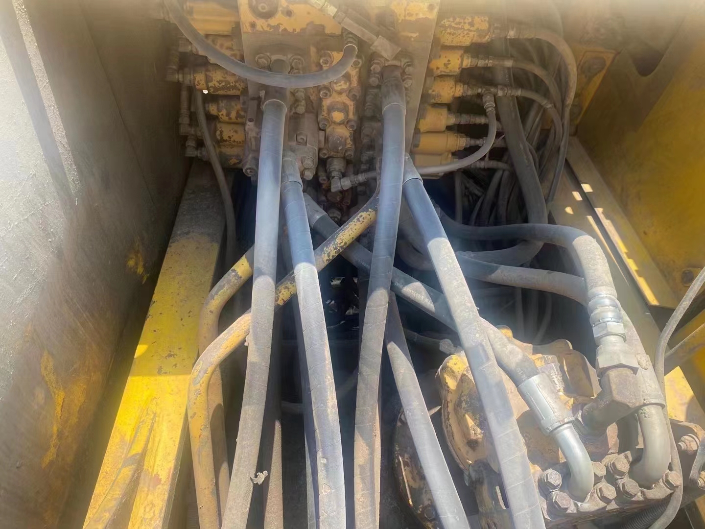 Б/у Komatsu экскаватор PC200-8 pc220-8 pc210-7,PC200 PC120 PC60 PC200 komatsu для экскаваторов pc200