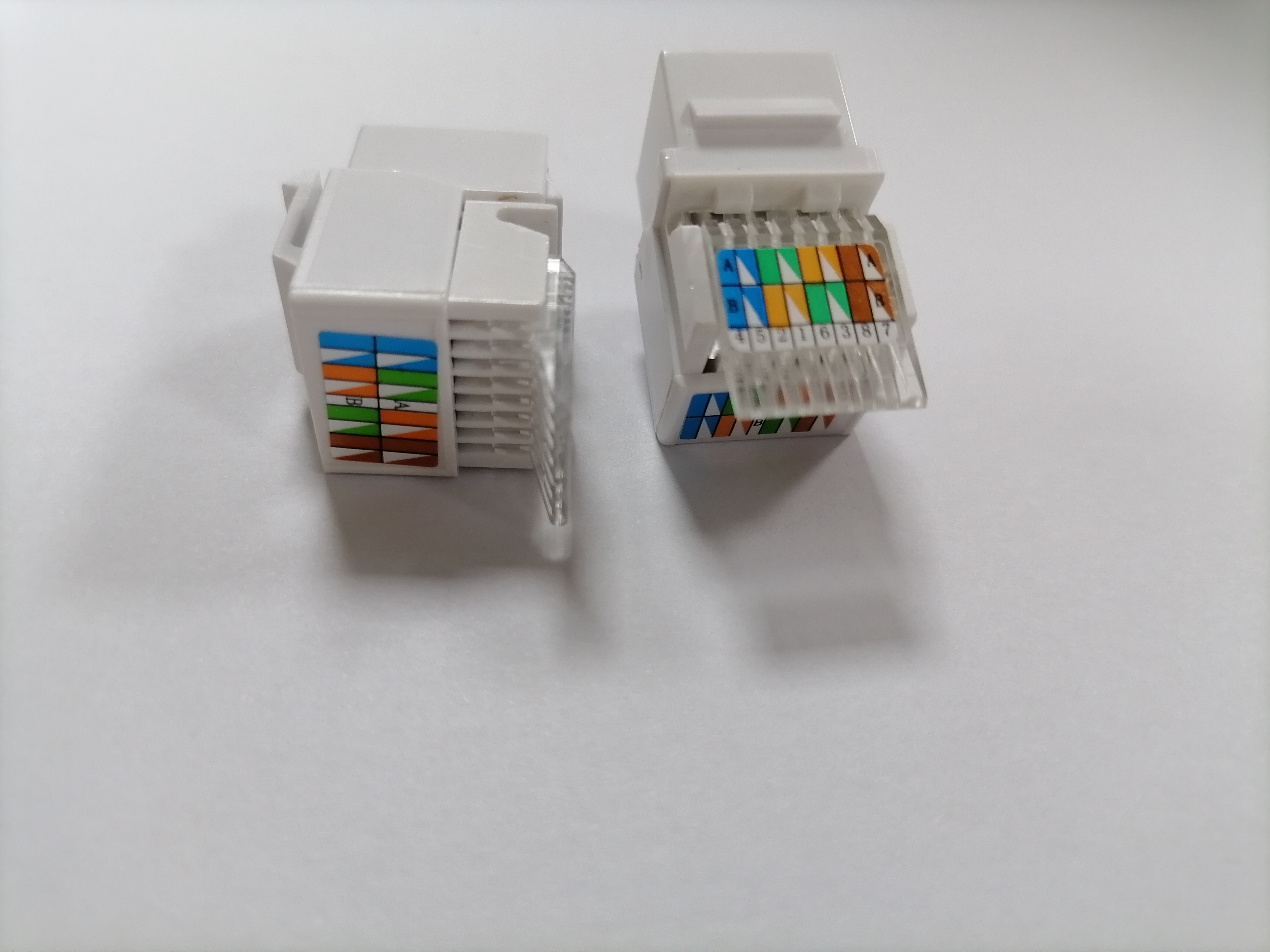 RJ45 CAT5E/CAT6 keystone Jack 8P8C в наличии