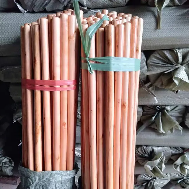 High quality Grade A Varnished Wooden Broom Stick Eucalyptus Mop Handles Wooden Pole Wooden Rod