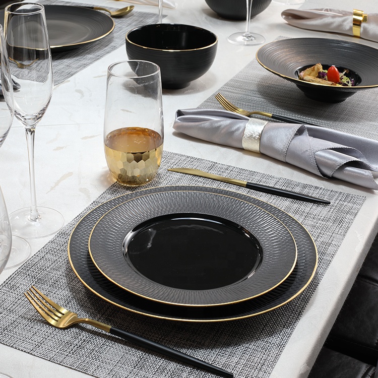 Оптовая продажа HoReCa пользовательские матовые черные обеденные тарелки керамические цветные глазурованные тисненые фарфоровые тарелки золотого обода для ресторана