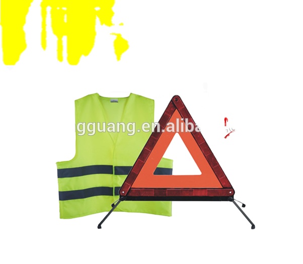 Safety kits Hi vis vest and warning triangle for car