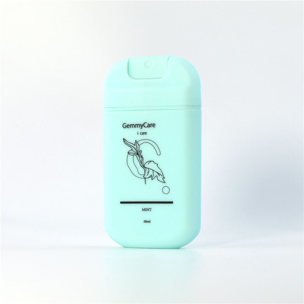 Wholesale Small Pocket 75% Alcohol Scented Hand Wash Liquid Sanitzer Credit Card Spray