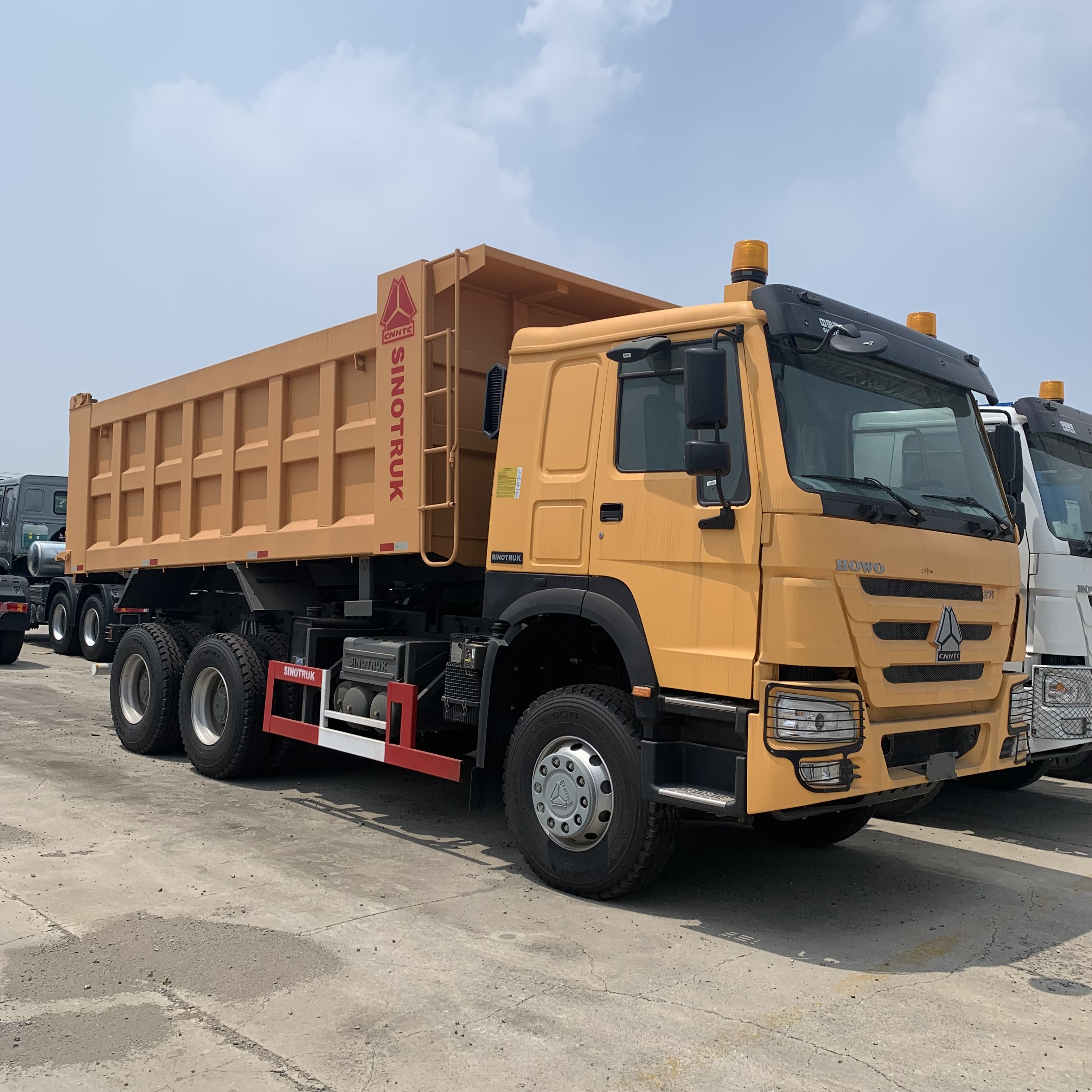 Новые самосвальные самосвалы 6x4 Howo 40T Sinotruk, цена
