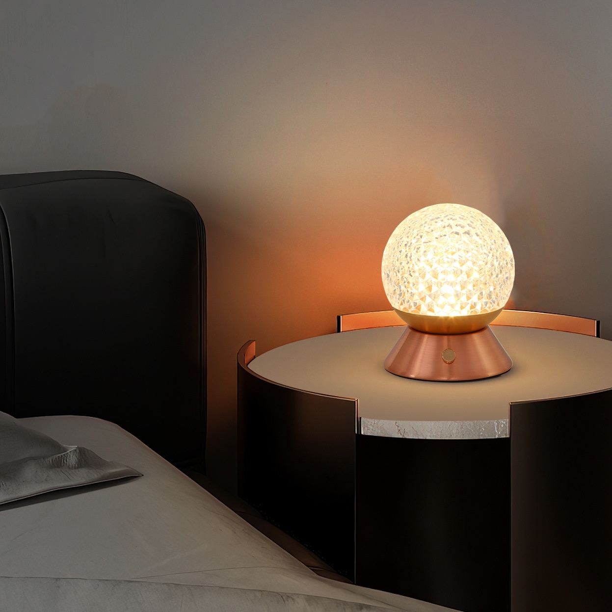 Rechargeable Retro Crystal Table Lamp for Bedroom & Restaurant Clear Bar Night Light with Ins Western Decor 5V Input Voltage