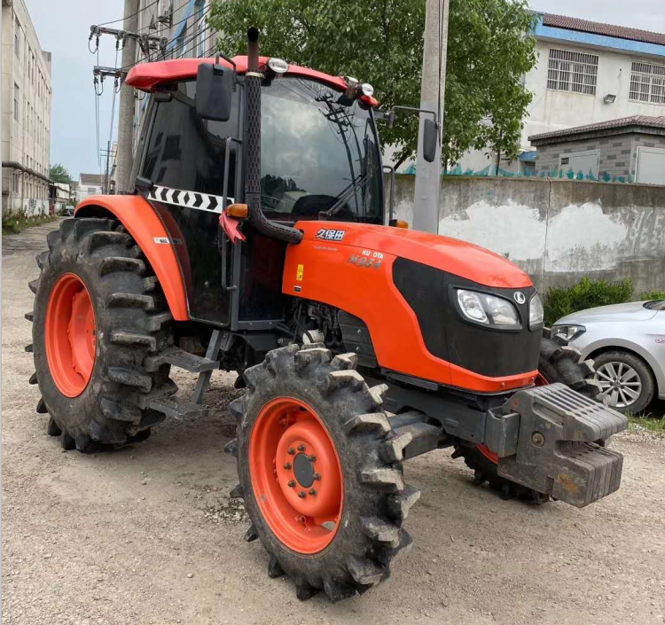 KUBOTA CABIN TRACTOR M9540