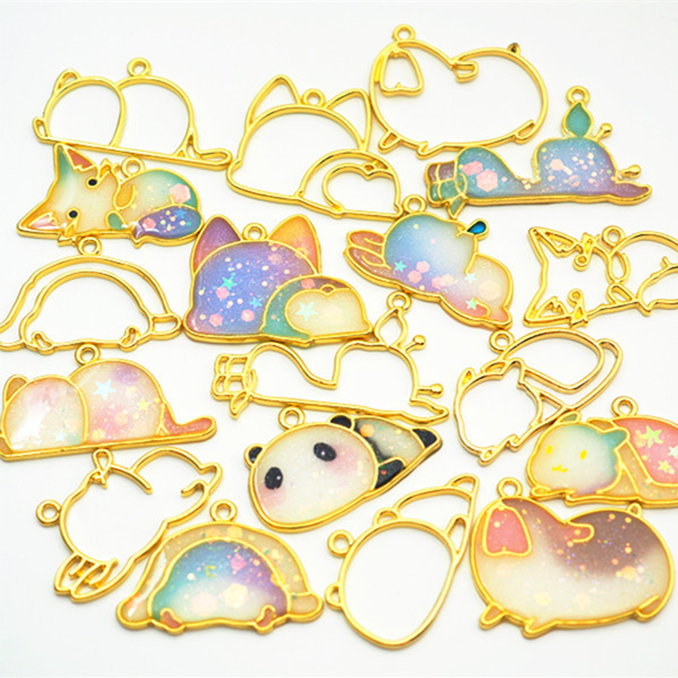 9 pcs UV resin epoxy resin cute animal metal frame for Pendant Jewelry Making