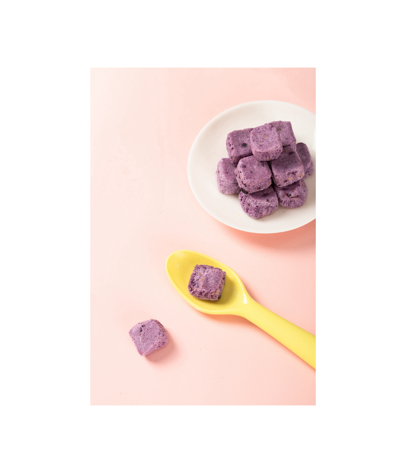 Made in China superior quality freeze-dried yogurt cubes-strawberry flavor