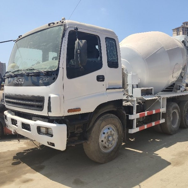 Хорошем состоянии по низкой цене ISUZU б/у-Автобетоносмеситель Японии для продажи
