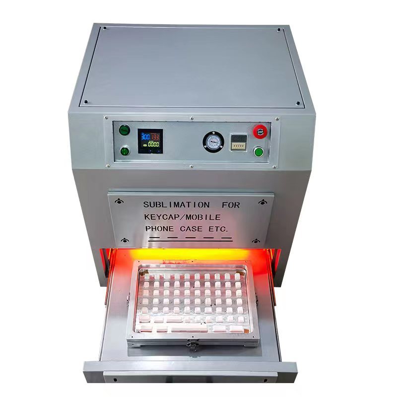 Popular 3D Vacuum Film Sublimation Machines For 3D Film Phone Cases / Keycaps / Shin Guards