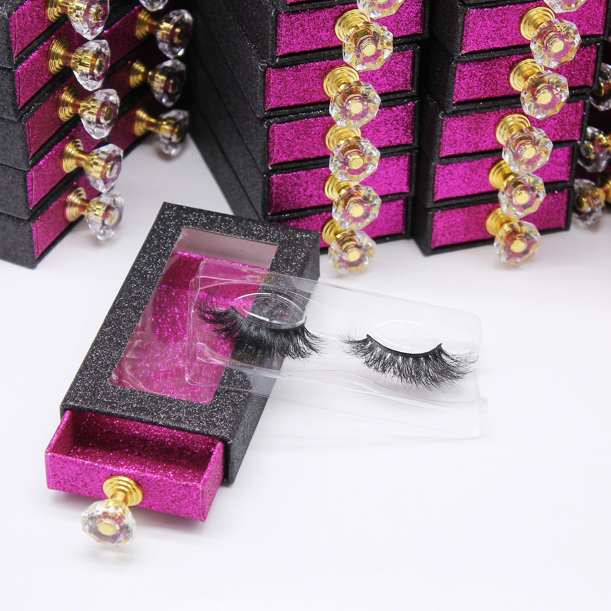 eyelash vendor customized boxes Silk Eyelashes Natural 3D False Eye Lash With Flap Magnetic Box, 100% Silk Lashes