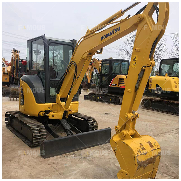 Мини-экскаватор Komatsu PC35, 3 тонны, в продаже