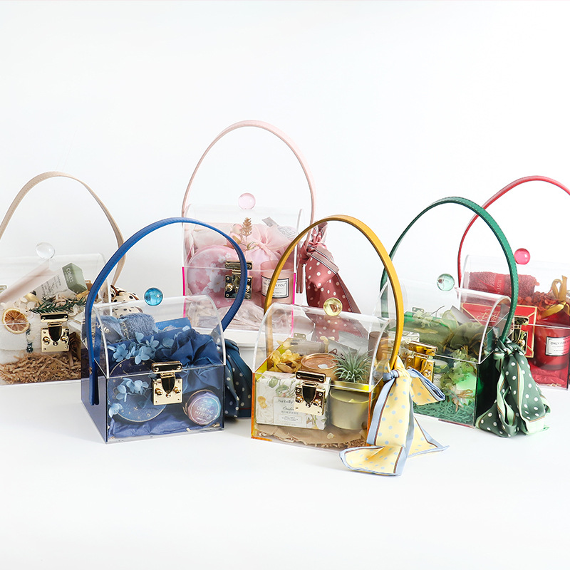 2021 newest customized acrylic evening party bags transparent creative acrylic clutch bag display