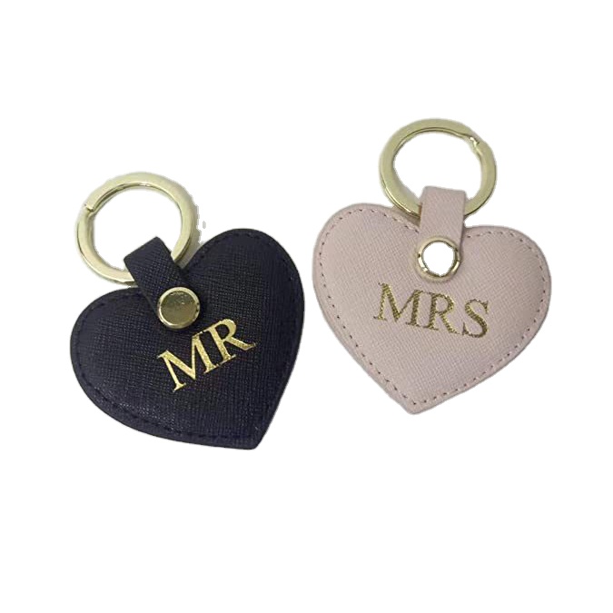 Heart Shape PU Keychain Can custom logo key chain