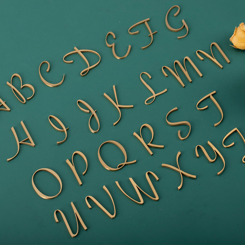 Письмо A to Z # золотой твердой латуни цифры декоративные для стены вилла отель двери таблички цифры общежития дома HD-0355