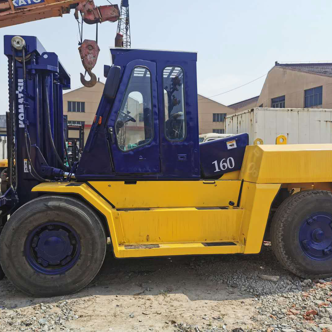Хорошая цена, Япония, производитель Komatsu FD160, 16 тонн, б/у вилочный погрузчик 20 тонн, 15 тонн, 10 тонн, распродажа