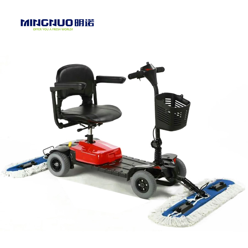 four-wheel driving dustcart