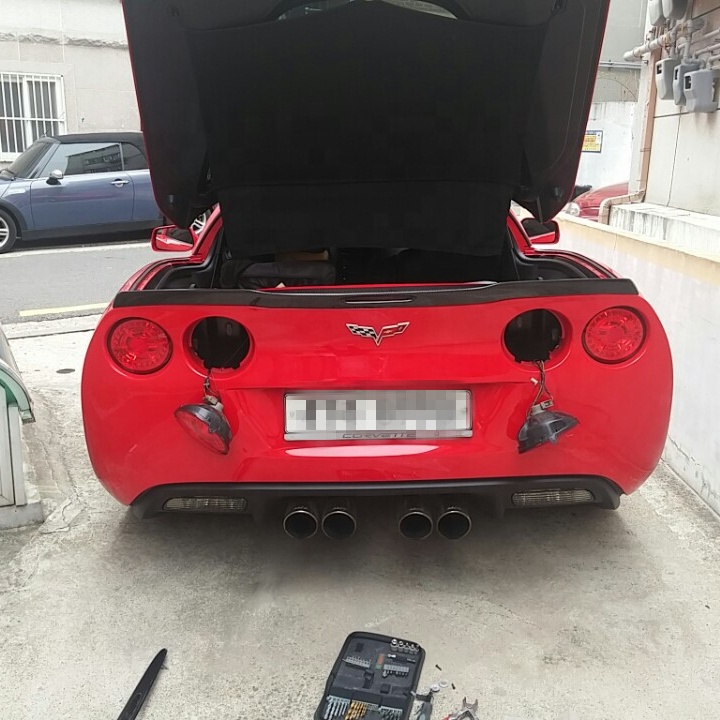 Задний спойлер Corvette C6 ZR1 Style Carbon