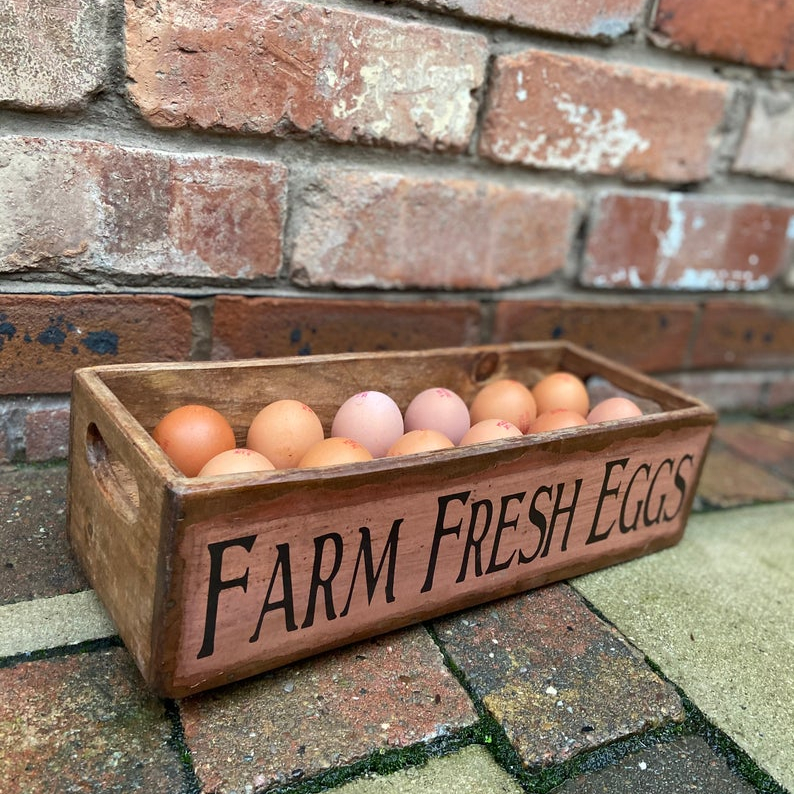 Solid hardwood handmade egg storage box: fits up to 12 eggs. Hand stamped with handles. home decor.