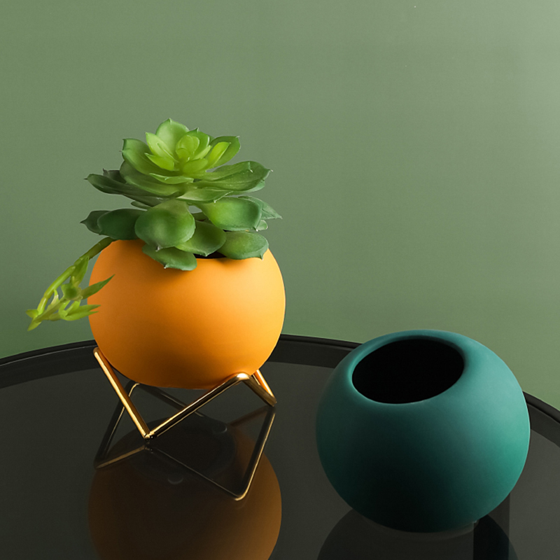 2021 Amazon Hot Selling Modern Ceramic Vase Ins Light Luxury Tabletop Vase Flower Vase Decors Ornaments