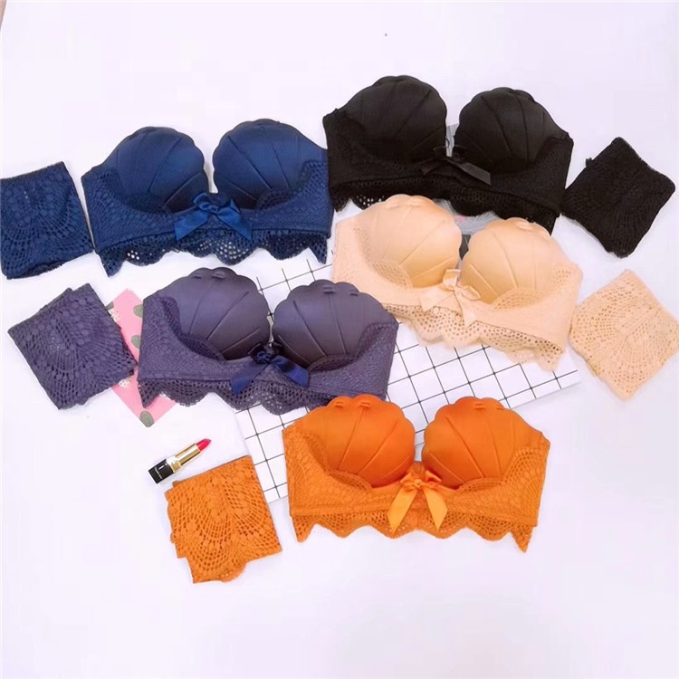 2162 New products Ladies Soft Comfortable Lace Shell cups Wireless Push Up Bra Sets