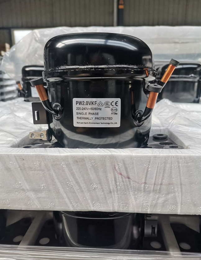 Хорошая цена, R134A 220-240 В 50 Гц, компрессоры для холодильника Danfu