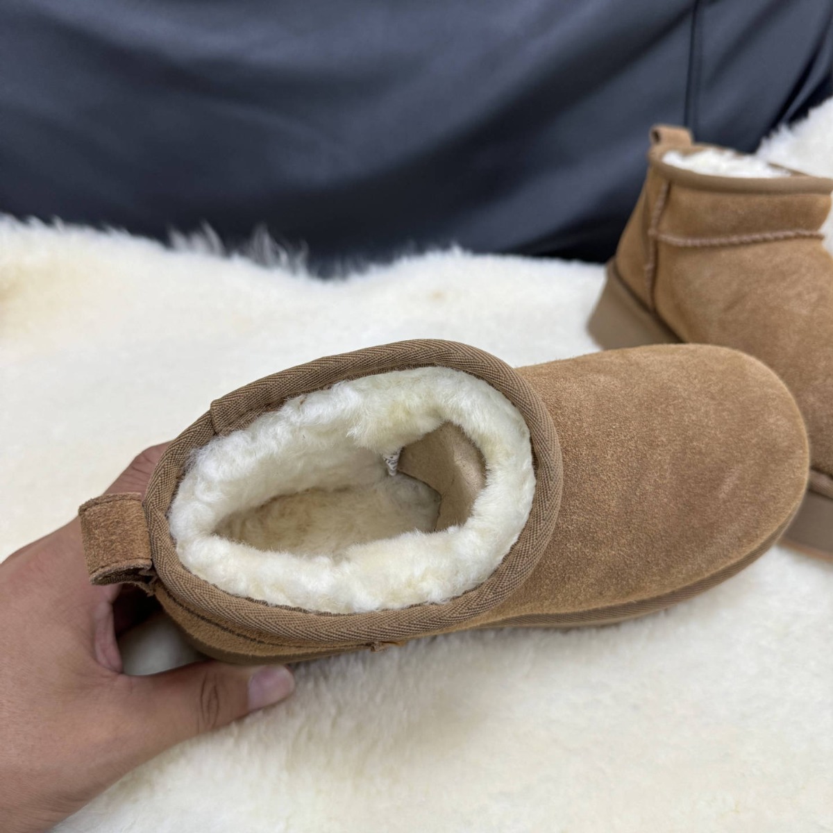 Women's Snow Boots Warm Fur Winter Boots with Zipper Short Boots for Outdoor