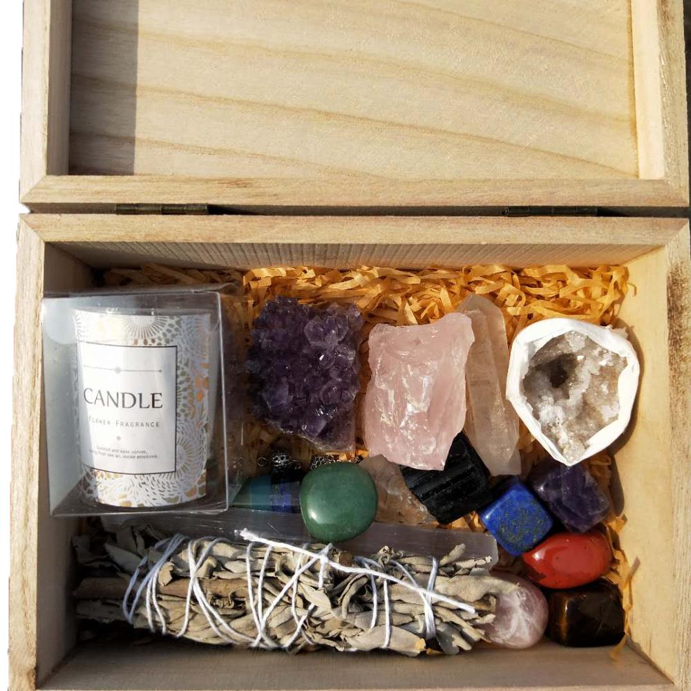 Custom natural crystal healing stone wooden box set charm 7 Chakra Stones Kit for meditation