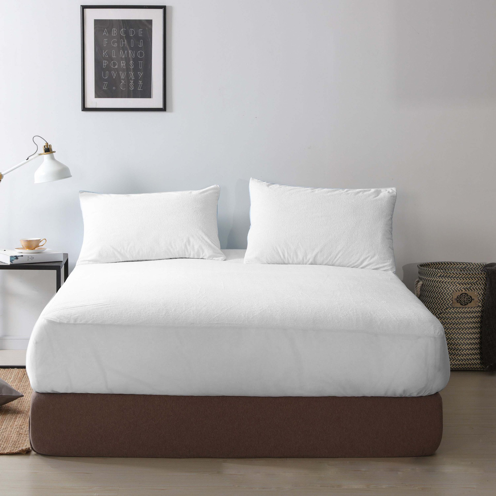 Factory Sales with TPU film Waterproof and Breathable Hypoallergenic Quilted Mattress Protector Mattress Cover