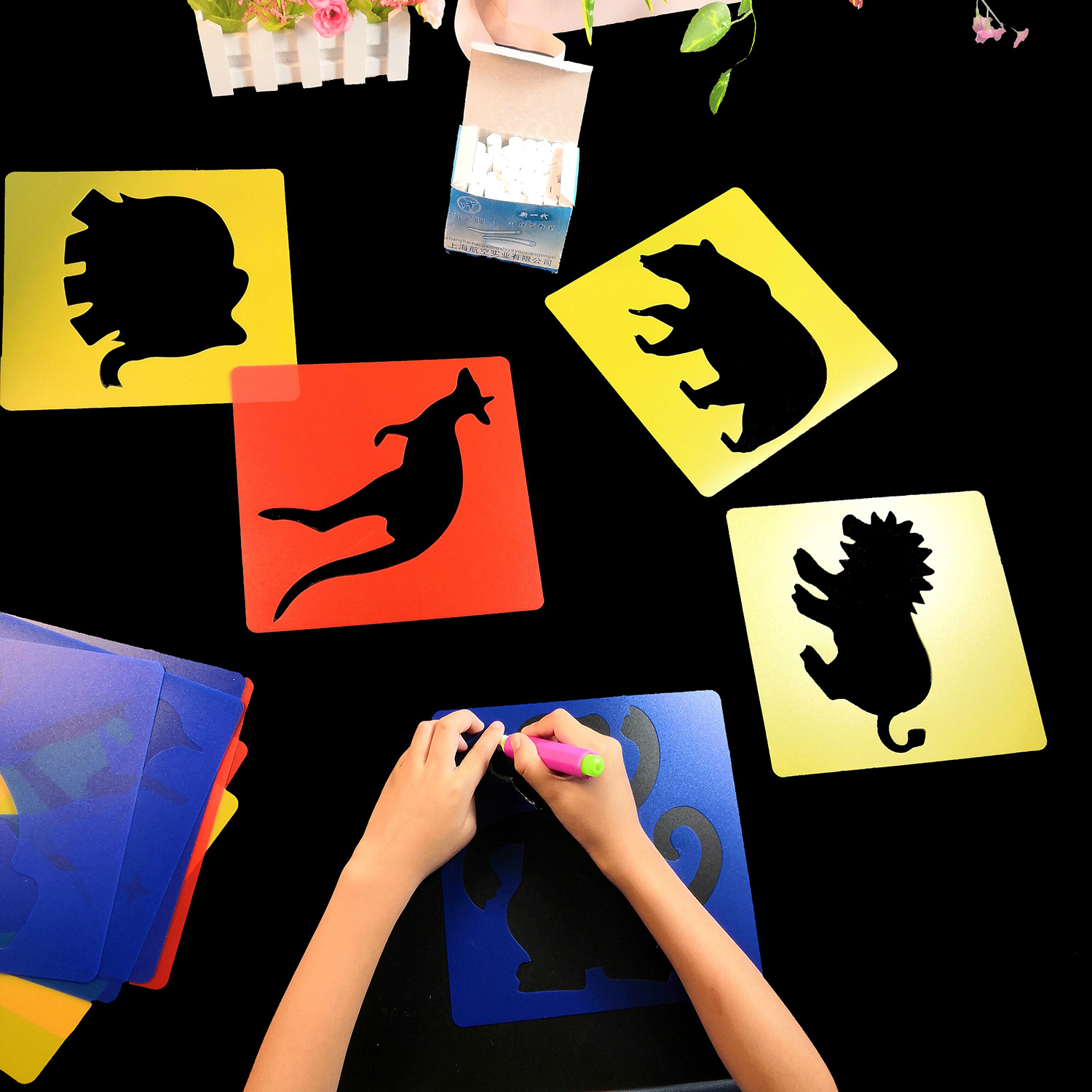 12 PCS 8" Animal Stencils Set Sidewalk Chalk Stencils Washable Stencil Set For Kids