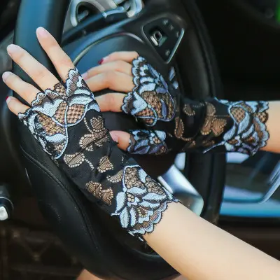 Wholesale Short Sunscreen Ladies Lace Half Finger Sunscreen Gloves For Driving And Cycling