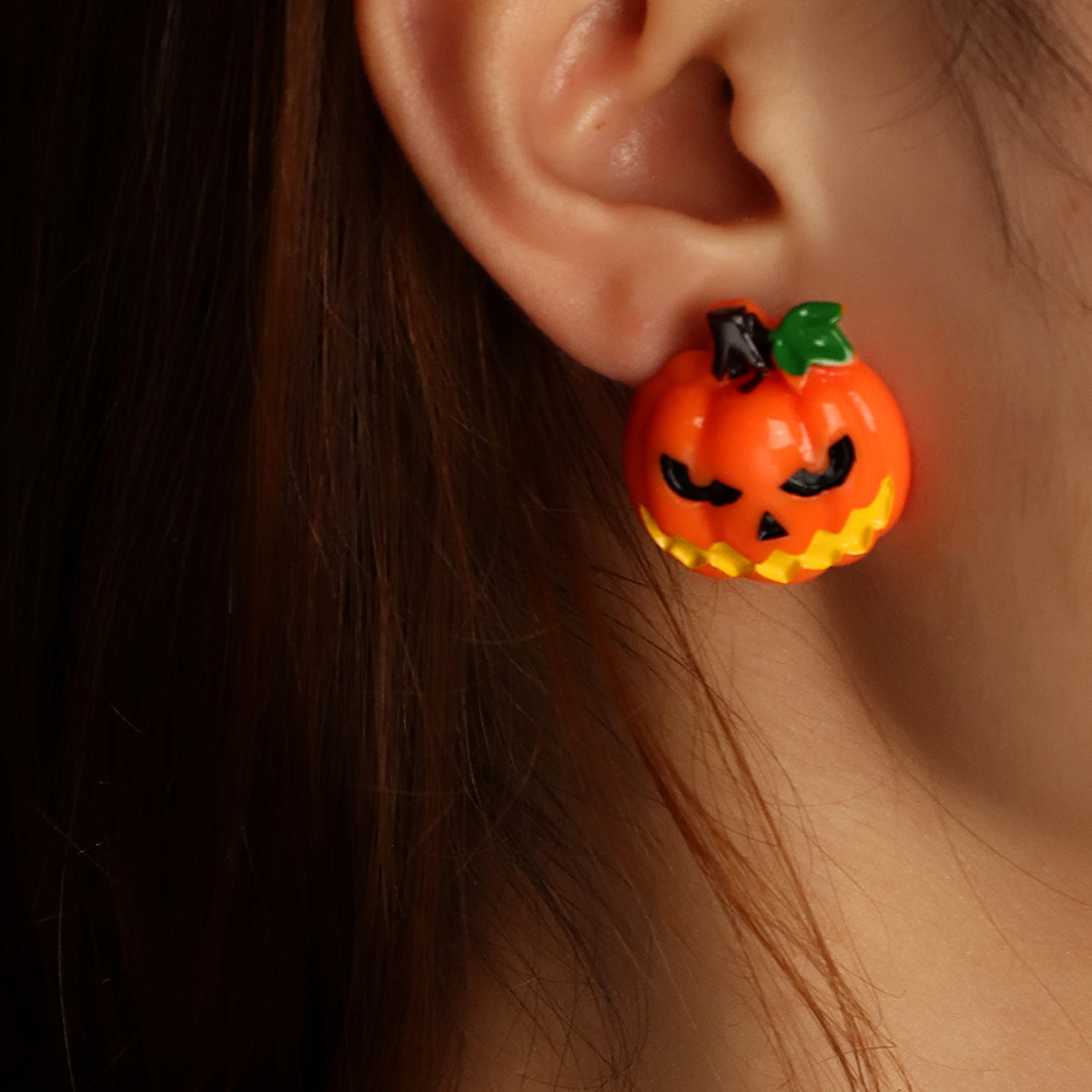 Wholesale 1Pair Halloween Ear Studs Simulation Ghost Pumpkin Charm Earrings Ear Matching Jewelry Ear Stud Women