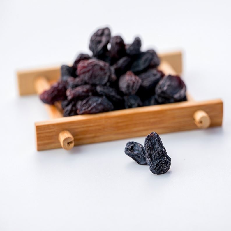 Dried Red Dates and Raisins, Dehydrated Dates, Black, Green and Red Raisins, High Quality Jujube
