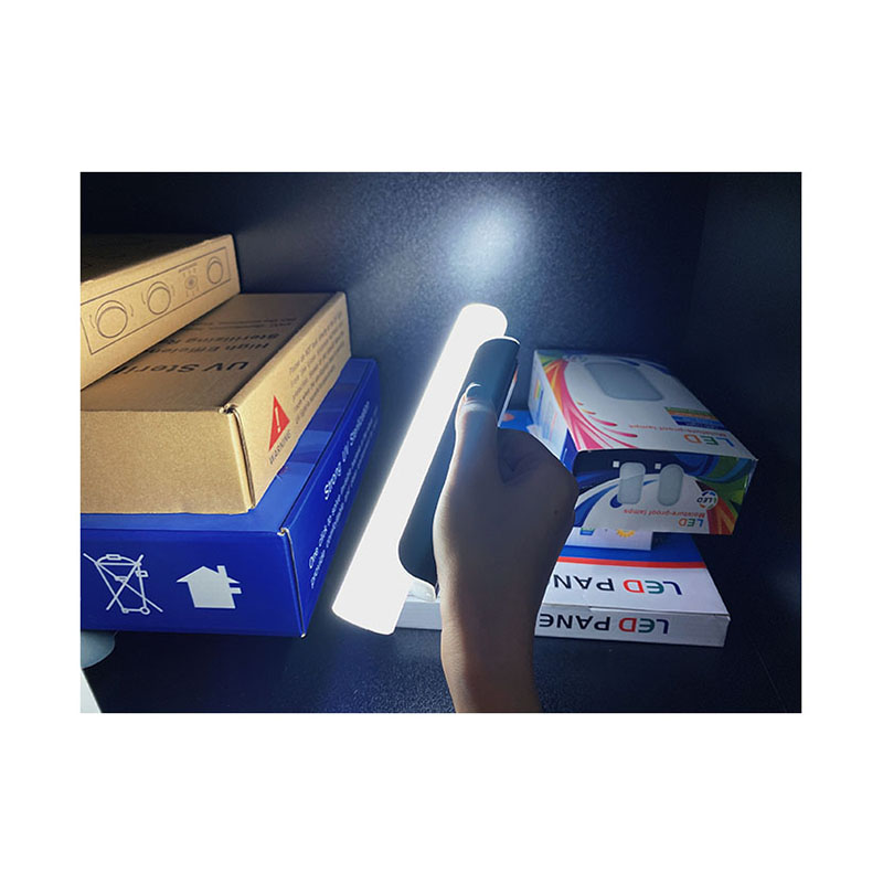 Usb Rechargeable Led Cabinet Lights Built-In Battery Led Light For Kitchen Cabinet