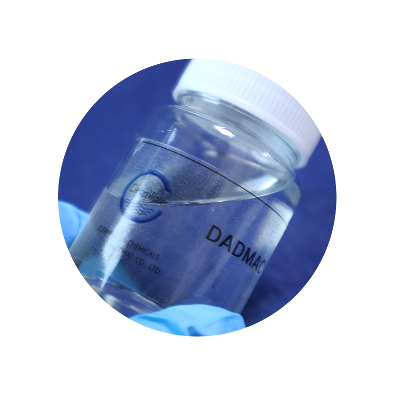 Производство бумаги, используется химическая обработка воды DADMAC